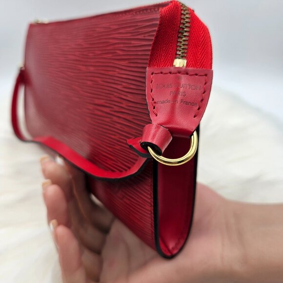 Louis Vuitton  Red Epi Leather Pochette Accessoire - Picture 4 of 17